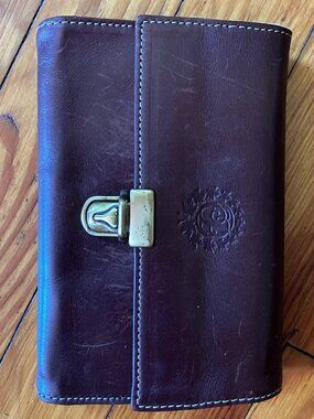 Vintage Roots x Canadian Pacific Leather Passport Wallet - Made in Canada